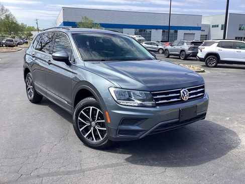Used 2021 Volkswagen Tiguan SE AWD/4WD image 7