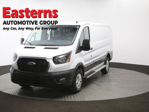 Used 2024 Ford Transit 250 Low Roof w/ Exterior Upgrade Package RWD image 51