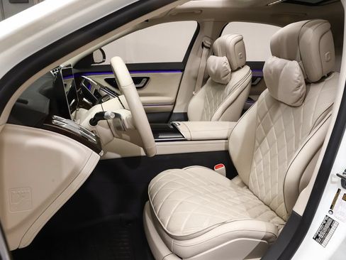 Certified 2023 Mercedes-Benz S 580 4MATIC Sedan image 9