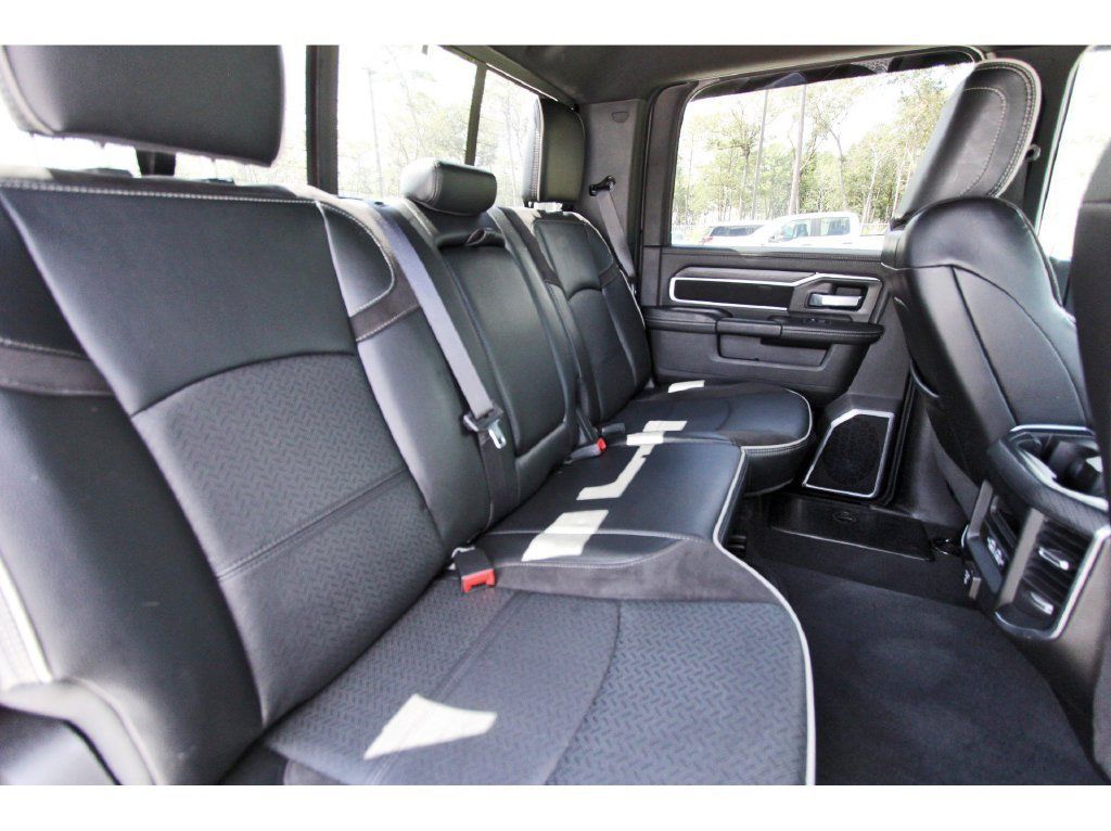 Used 2024 RAM 2500 Laramie w/ Night Edition AWD/4WD image 14