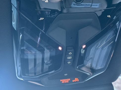 Used 2025 BMW X3 xDrive30i w/ Premium Package image 23