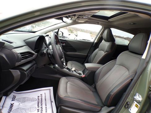 Used 2024 Subaru Crosstrek 2.5i Limited w/ Crosstrek Mirror Package image 16