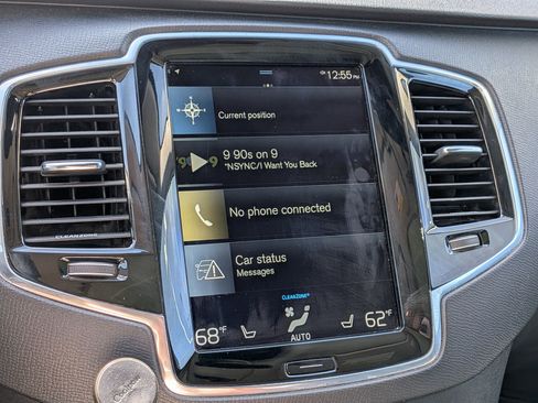 Used 2016 Volvo XC90 T6 Momentum w/ Protection Package Plus image 21