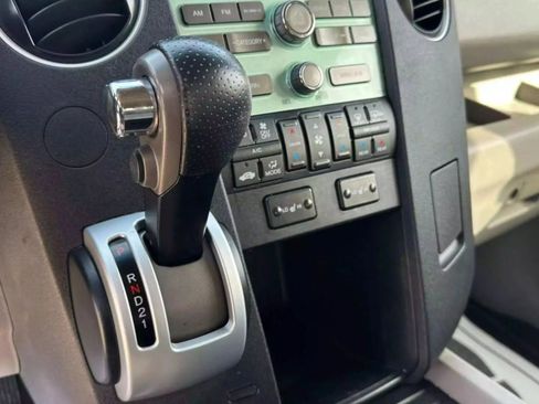 Used 2010 Honda Pilot EX-L image 23