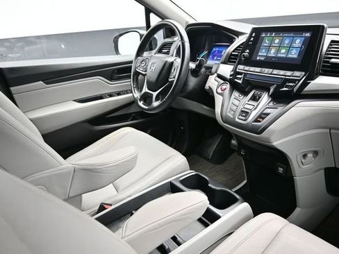 Used 2022 Honda Odyssey EX-L image 19