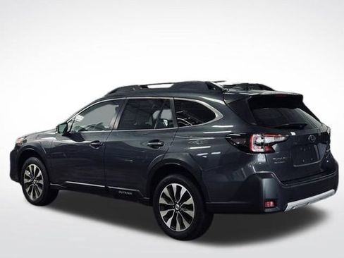 Used 2023 Subaru Outback Limited image 9