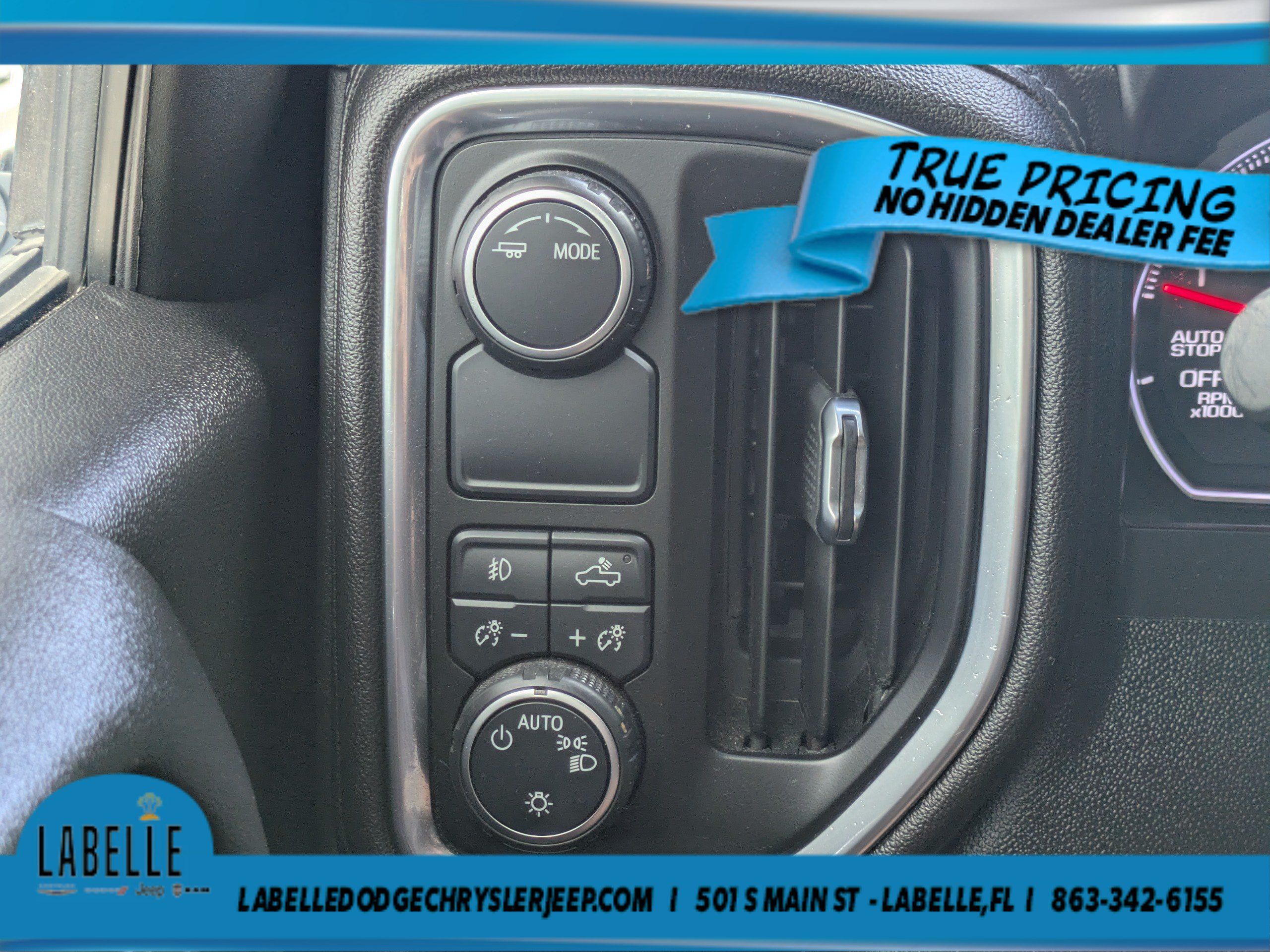 Used 2021 Chevrolet Silverado 1500 RST w/ Convenience Package II RWD image 21