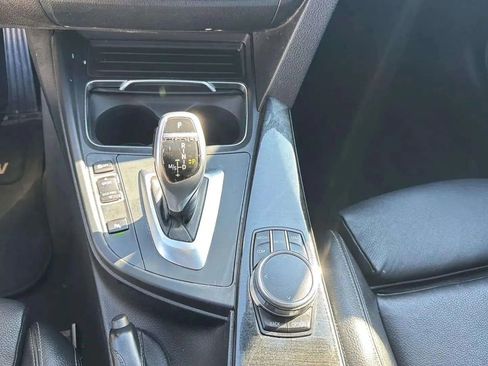 Used 2017 BMW 330i xDrive Sedan image 30