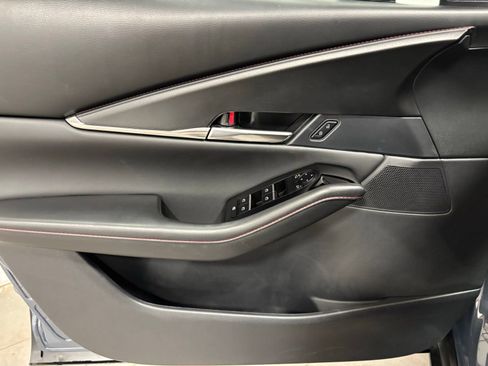 Used 2025 MAZDA CX-30 AWD 2.5 S w/ Preferred Package image 18