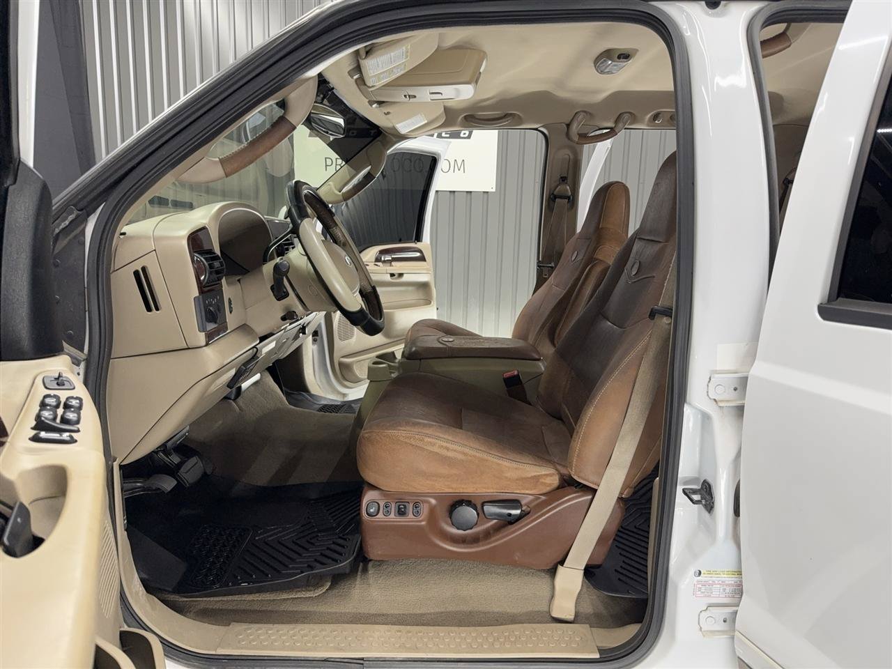Used 2005 Ford F250 King Ranch RWD image 18