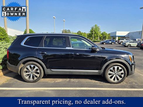 Used 2022 Kia Telluride S FWD image 4