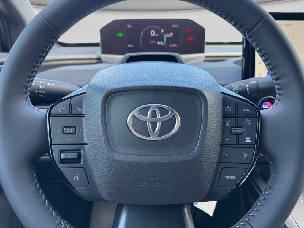 New 2026 Toyota C-HR AWD/4WD image 17