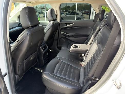 Used 2021 Ford Edge SEL w/ Convenience Package FWD image 13
