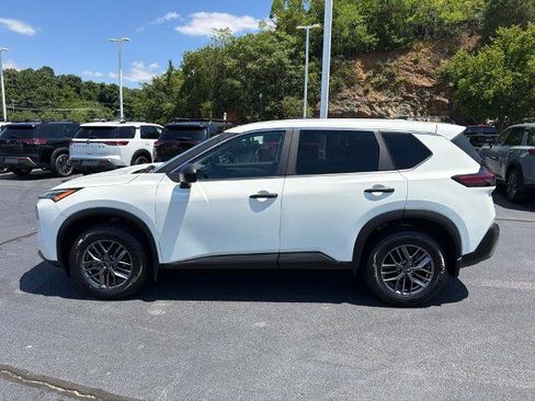 Certified 2023 Nissan Rogue S AWD/4WD image 4