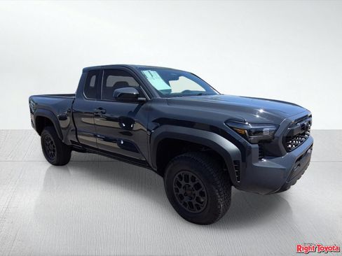 New 2026 Toyota Tacoma SR5 RWD image 9