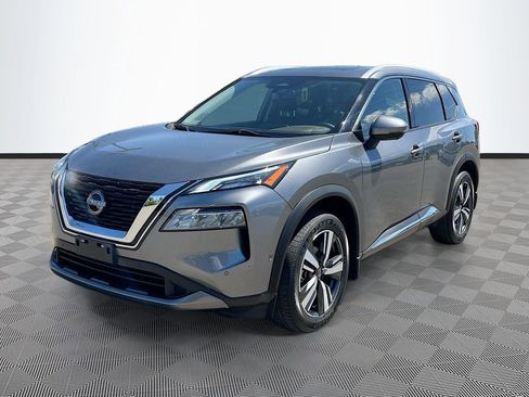Used 2023 Nissan Rogue SL w/ SL Premium Package FWD image 3