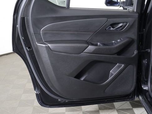 Used 2021 Chevrolet Traverse LS AWD/4WD image 22