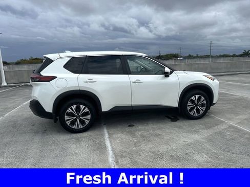 Used 2023 Nissan Rogue SV image 15