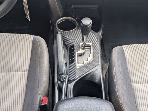 Used 2015 Toyota RAV4 XLE FWD image 19