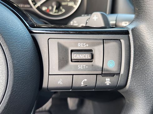 Certified 2023 Nissan Rogue SV image 23