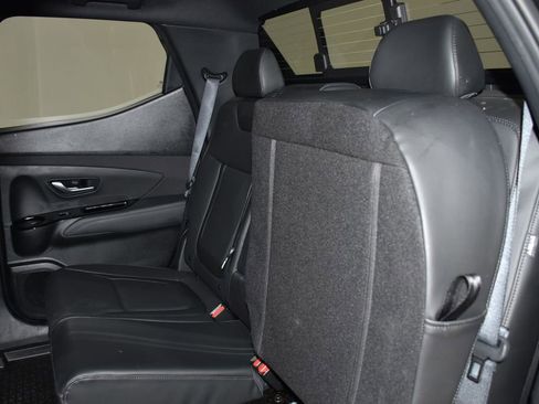 Certified 2025 Hyundai Santa Cruz SEL image 32