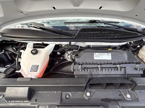 Used 2024 Chevrolet Express 2500 w/ Driver Convenience Package image 31