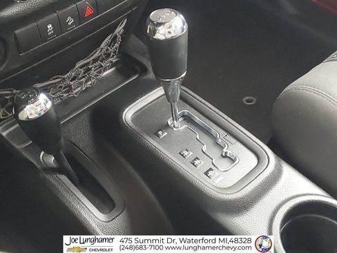 Used 2012 Jeep Wrangler Sport AWD/4WD image 16