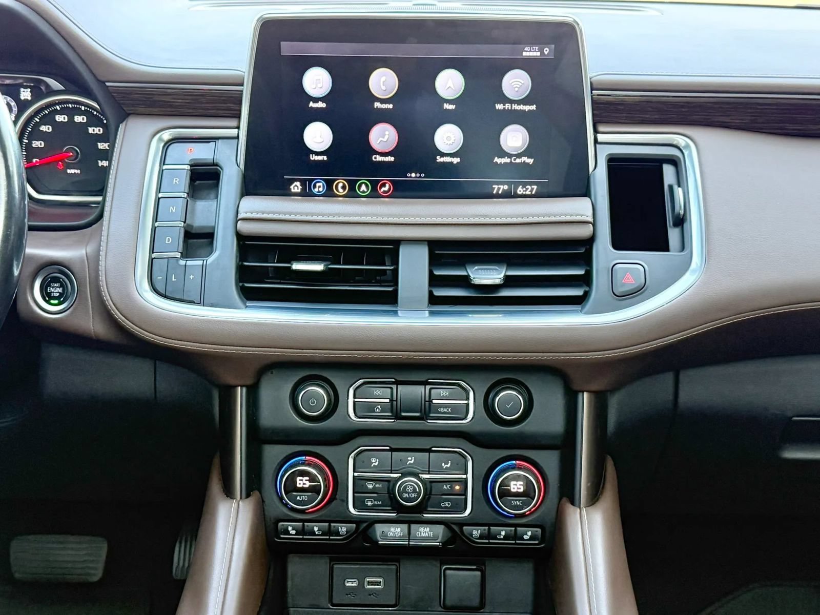 Used 2021 Chevrolet Suburban High Country w/ Premium Package AWD/4WD image 16