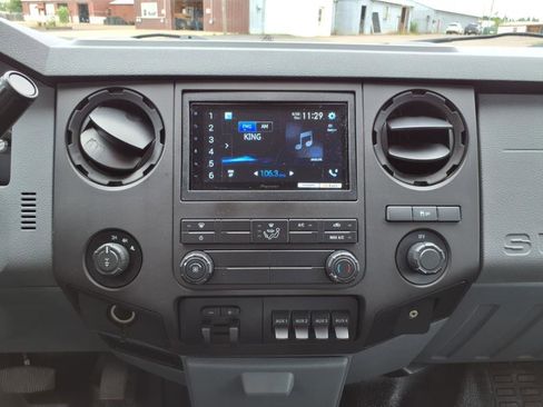 Used 2016 Ford F250 XL w/ XL Value Package image 19