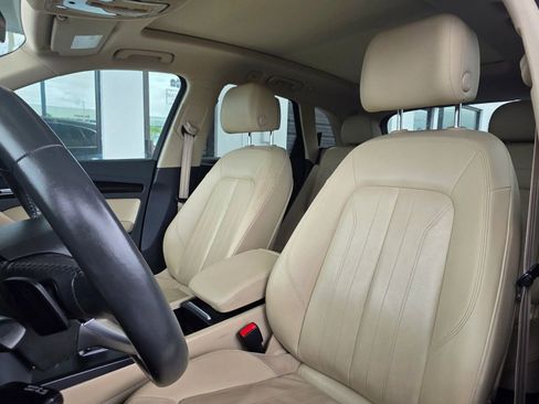 Used 2018 Audi Q5 2.0T Premium Plus w/ Premium Plus Package image 28