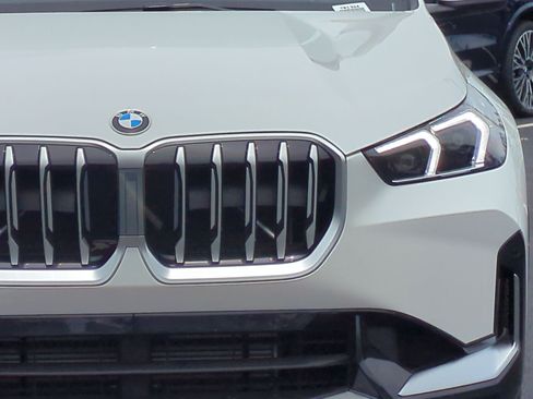 Used 2026 BMW X1 xDrive28i w/ Convenience Package AWD/4WD image 6