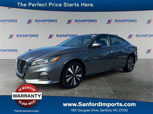 Used 2021 Nissan Altima 2.5 SV image 1