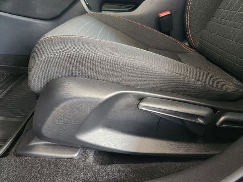 Used 2025 Honda HR-V Sport image 23