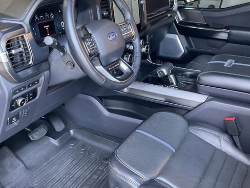 Used 2024 Ford F150 Platinum w/ FX4 Off-Road Package AWD/4WD image 24