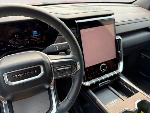 Used 2024 GMC Acadia Denali w/ LPO, Floor Liner Package image 20