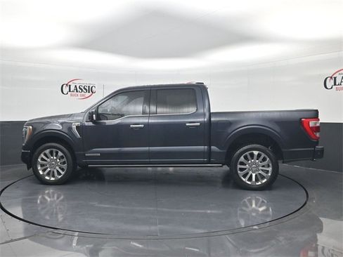 Used 2022 Ford F150 Limited image 2