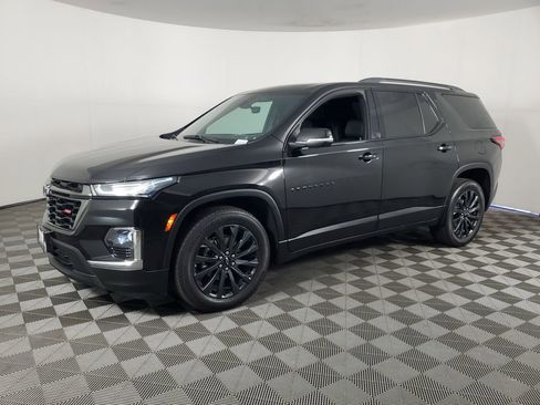 Used 2023 Chevrolet Traverse RS image 8