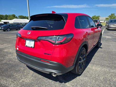 Certified 2024 Honda HR-V Sport image 5