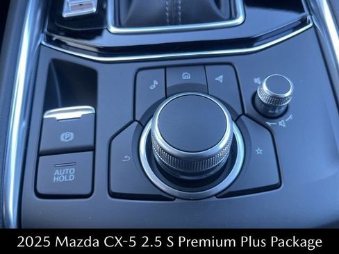 New 2025 MAZDA CX-5 AWD 2.5 S w/ Premium Plus Pkg image 20