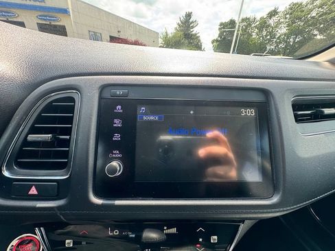 Used 2019 Honda HR-V EX-L image 14