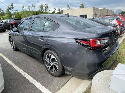 Used 2024 Subaru Legacy Premium AWD/4WD image 3