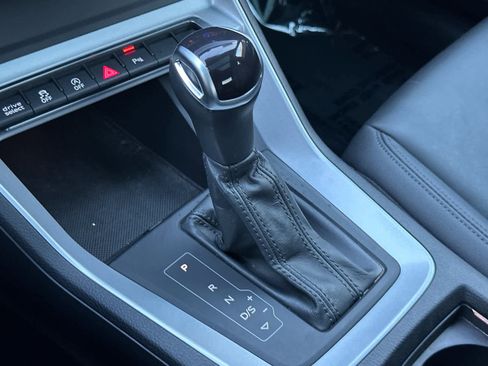 Used 2023 Audi Q3 2.0T Premium w/ Convenience Package image 21