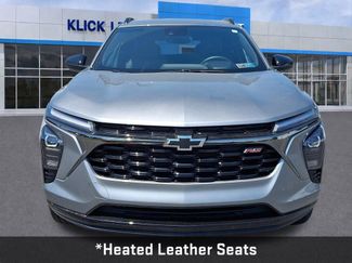 Used 2025 Chevrolet Trax RS w/ Driver Confidence Package FWD video 2