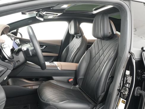 Used 2023 Mercedes-Benz EQS 580 4MATIC Sedan image 33
