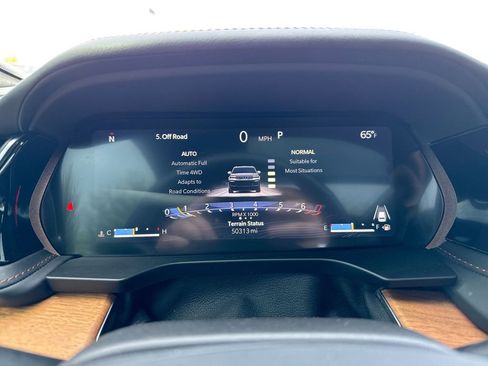 Used 2023 Jeep Grand Cherokee L Summit AWD/4WD image 12