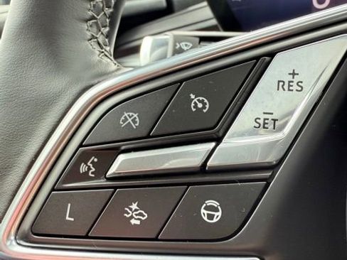 Used 2025 Buick Enclave Avenir w/ Super Cruise Package AWD/4WD image 47