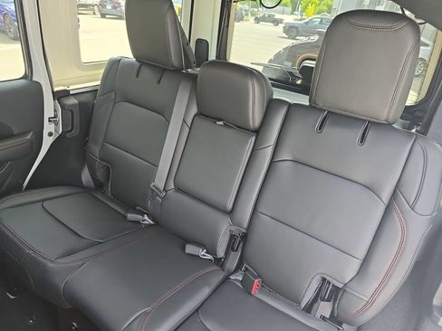 New 2026 Jeep Wrangler Unlimited Rubicon 392 w/ Quick Order Package 27X Moab AWD/4WD image 14