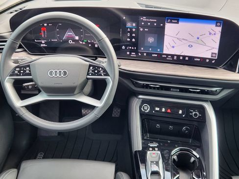 Certified 2025 Audi Q5 Premium Plus w/ Premium Plus AWD/4WD image 31