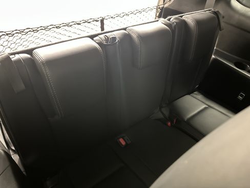 Used 2018 Toyota Highlander Limited w/ Protection Package #3 AWD/4WD image 32