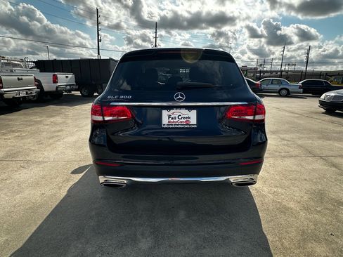 Used 2019 Mercedes-Benz GLC 300 GLC300 image 4
